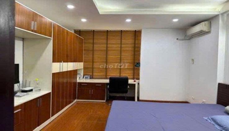 Cho thuê MBKD SPA PHỐ Nguyên Hồng - Đống Đa - 50m - 4 tầng - 28 triệu Full đồ